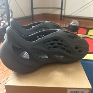 Yeezy Foam RNR